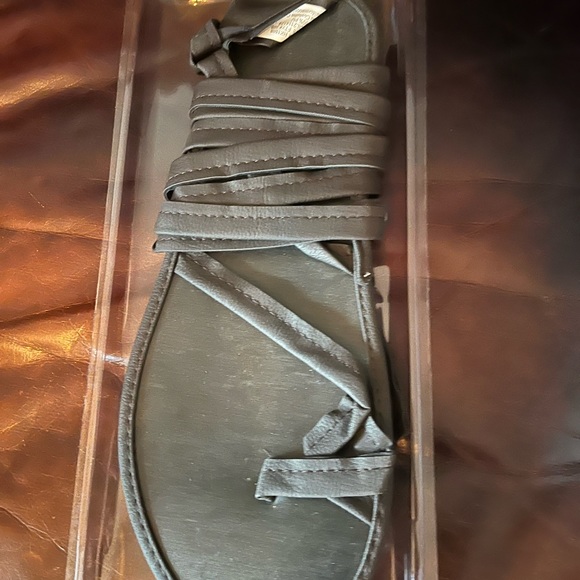 New California Costumes Egyptian Sandals one size costume - Picture 4 of 4